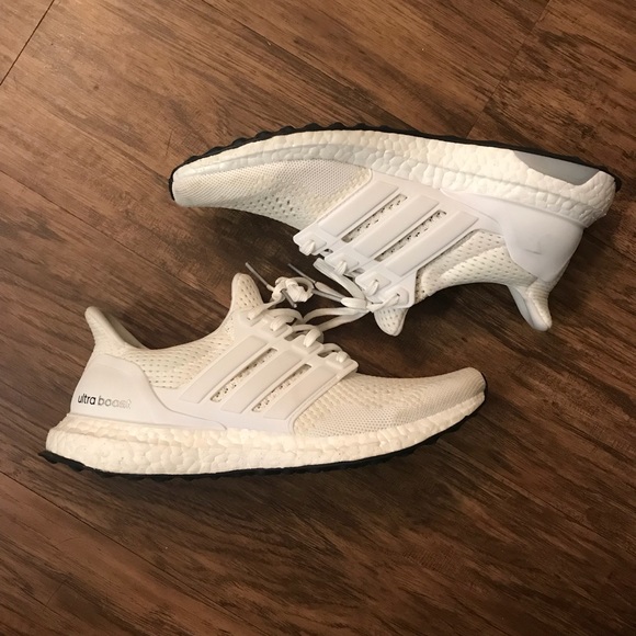 adidas Shoes - Ultra boost
